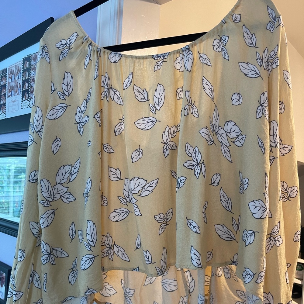 Forever 21 long sleeve top